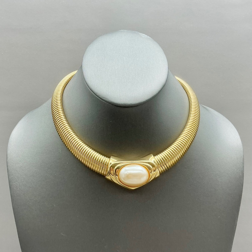 Napier Necklace Womens Gold Tone Faux Pearl Ribbed Omega Choker Vintage Jewelry